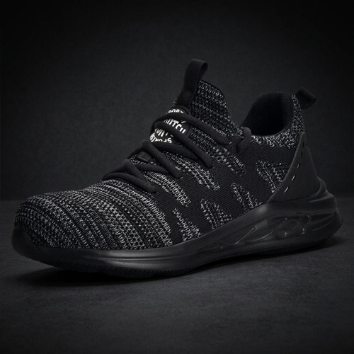 The Delta black colorway